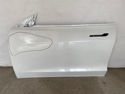 Tesla 3 двері ліва передні фото №1