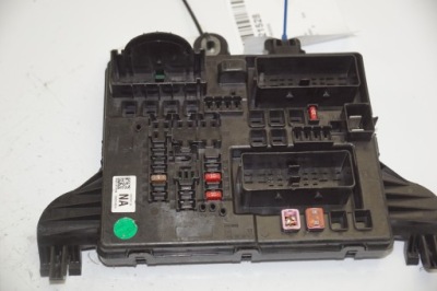 Коробка предохранителей 13277317 opel insignia a фото №1