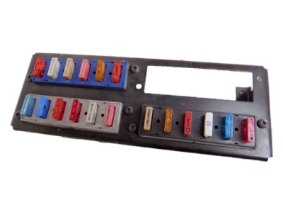 Volvo fl6 220 00-06 коробка предохранителей фото №1