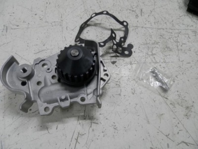 Peugeot 206 307 насос wody 8671017773 фото №1