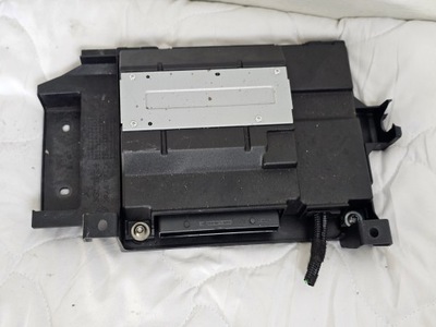 Усилитель радио аудио vw golf vii dynaudio 5q0035456 фото №1