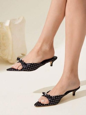 SHEIN CZARNE KLAPKI GROSZKI OBCAS (39)