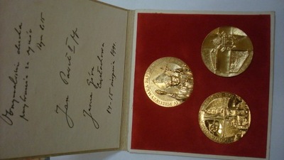 3 medale Jan Paweł II + autograf 1991