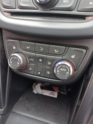 Opel zafira c панель обдув підігрів сидіння фото №1