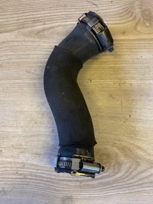 Шланг інтеркулер 4f0145709h audi a6 c6 3,0 tdi фото №1