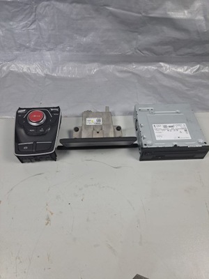 Навігація audi q2 фото №1