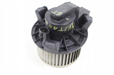 Воздуходувка ford mustang gt 05- фото №1