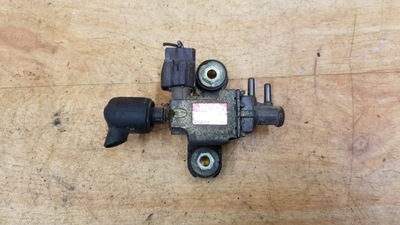 Клапан вакуумa toyota corolla ix e12 2.0 d4d фото №1