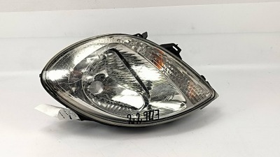 Лампа правая перед 8200589032 renault kangoo фото №1