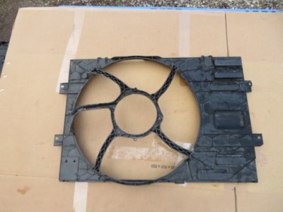 Корпус вентилятор vw t5 transporter 2,0 tdi 09- 7e0121207c фото №1