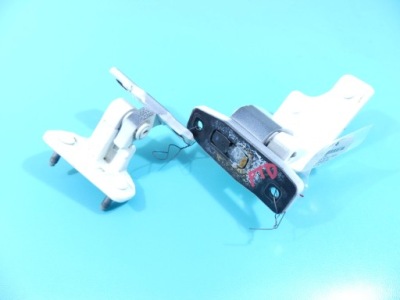 Петля задній двері правих mercedes glc coupe x253 фото №1