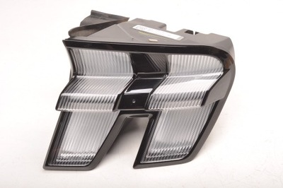 Ford mustang mach-e лампа права задня rj8b-13404-ac фото №1