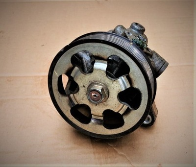 Насос усилителя toyota hilux 06- фото №1