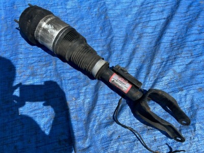 Амортизатор перед правий mercedes ml w166 gle w292 фото №1