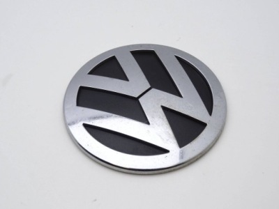 Значок емблема logo кришки задня vw passat b6 2k0853630b nr19 фото №1