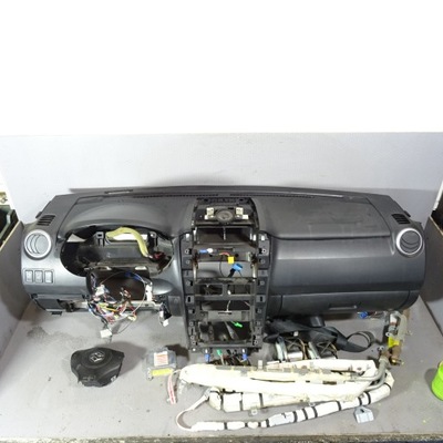 Suzuki grand vitara ii консоль приборная панель подушка безопасности фото №1