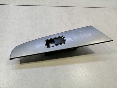 SWITCH GLASS LEFT REAR MAZDA 3 5D BS3F66380  