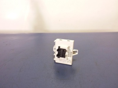 Clio iii модуль блок управления навигации 280386404r фото №1