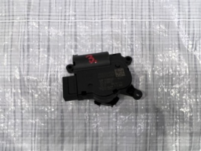 Alfa romeo giulia моторчик отопителя фото №1