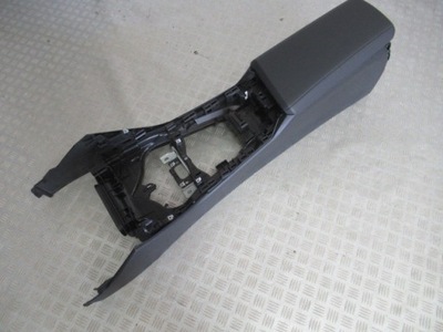 Підлокітник тунель середній шкіра bmw 3 g21 фото №1