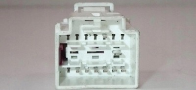 Колодка соединитель штекер белый audi 4f0972575e фото №1