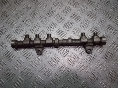 Молдинг упорскування opel corsa d 1.3 cdti 55573331 фото №1