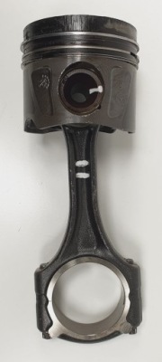 Поршень шатун mercedes w245 w169 2.0 cdi 8340a фото №1