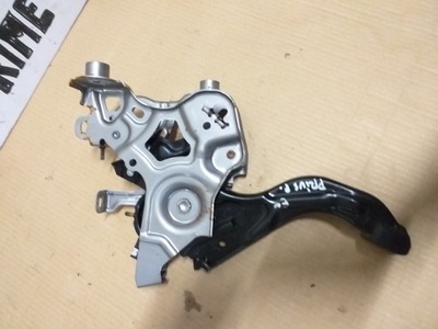 Toyota prius iv prime педаль тормоза plug in фото №1