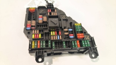 Коробка предохранителей 9252812-01 bmw 750i l 7 f01 фото №1