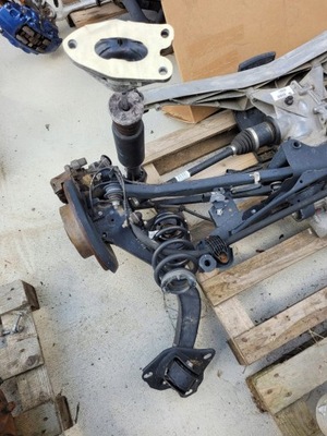 Bmw 2 f46 f48 поворотный кулак правая задняя рычаг фото №1