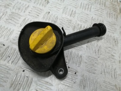 Кришка труба заливної оливи renault twingo ii 1.2 12v 8200639421 фото №1