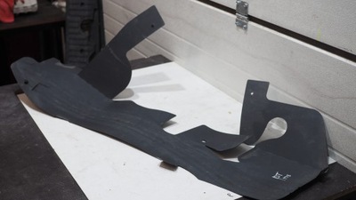 Microcar m8 подкрылок правое задняя задние оригинал mgo фото №1