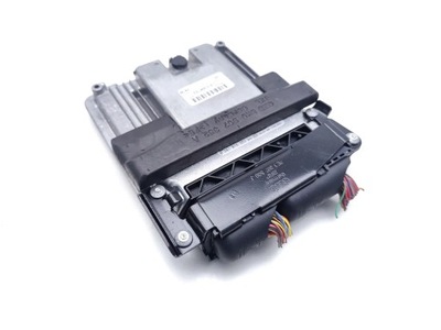 Audi a4 модуль модуля керуючого двигуна 2.0 tdi фото №1