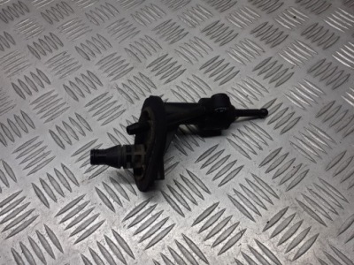 Помпа зчеплення fiat grande punto 1.4 55190993 фото №1