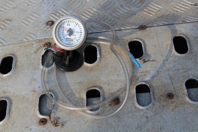 Приладова панель тиску turbo subaru forester фото №1