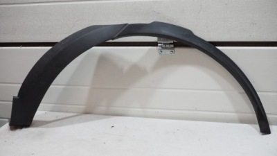 Land rover discovery l462 v 16- молдинг левая задняя фото №1