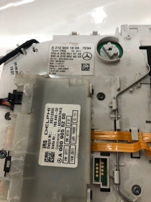 Лампа стельовий 2129001609 mercedes w212 e klasa фото №1