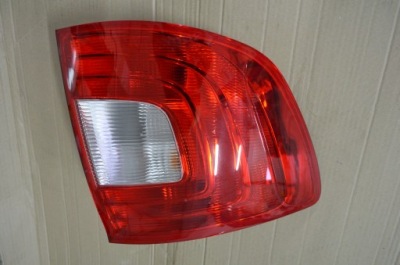 Лампа задня задня skoda superb 3t9945095 фото №1