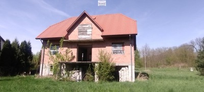 Dom, Radzanów, Busko-Zdrój (gm.), 325 m²