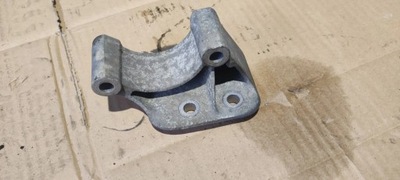 Mercedes кронштейн кронштейн фото №1