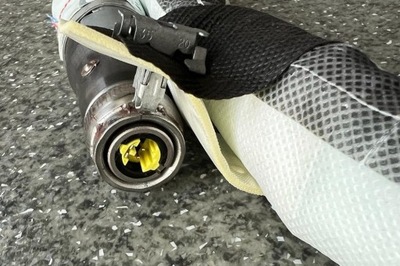 Шторка безопасности левая bmw 7409179 2020 фото №1