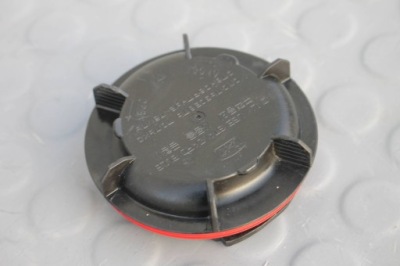 Кришка заглушка лампи фара перед hyundai kona i 17-20 фото №1