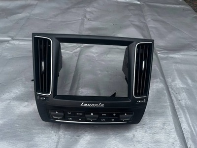 Maserati levante рамка радіо панель комплект 2017- фото №1