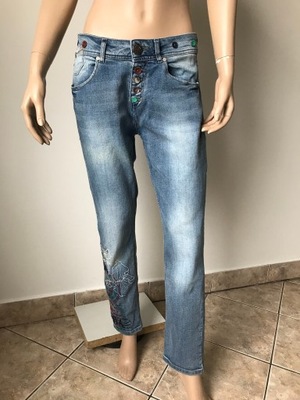 Desigual jeansy boyfriend M