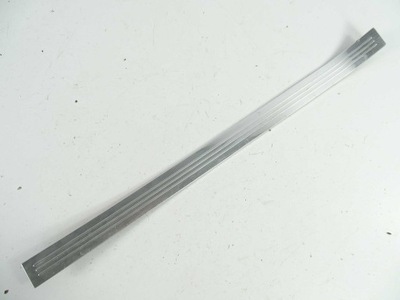 Mercedes s w221 молдинг накладка поріг лівий перед фото №1