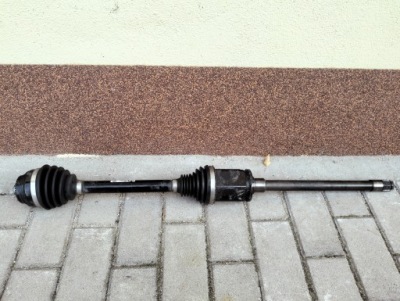 Приводной вал передняя правая перед bmw x3 g01 x4 g02 8687782 23r 3km nówka оригинальный номер фото №1