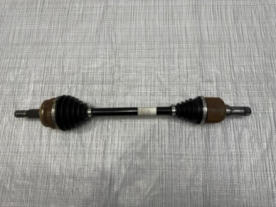 Приводной вал abarth fiat 600 9857831680 фото №1