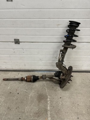 Ford kuga 2 mk2 2.0 tdci автоматична коробка передач амортизаторна стійка правий перед поворотний кулак привідний вал фото №1