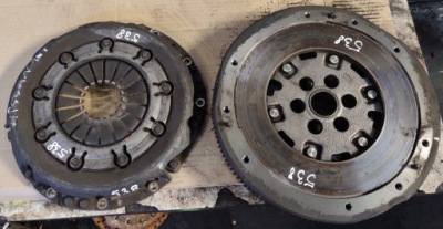 Nissan x-trail t32 1.6 dig-t mr16 колесо двухмассовый прижим фото №1