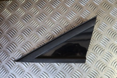 Треугольник заглушка крыла левый перед peugeot 3008 фото №1